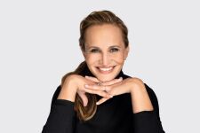 Adventn� koncert: Monika Absolonov�