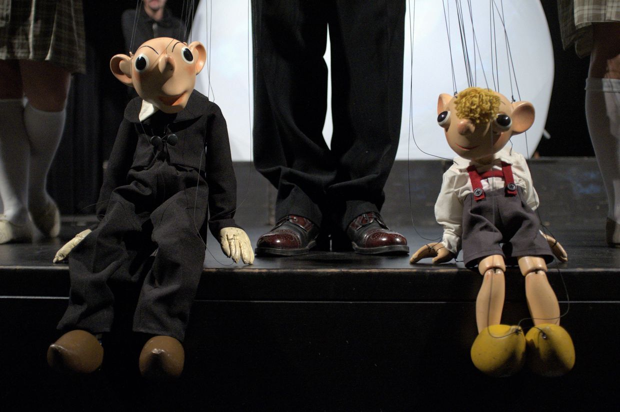 SPEJBL, HURV�NEK A J�!