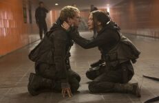 Hunger Games: S�la vzdoru 2. ��st